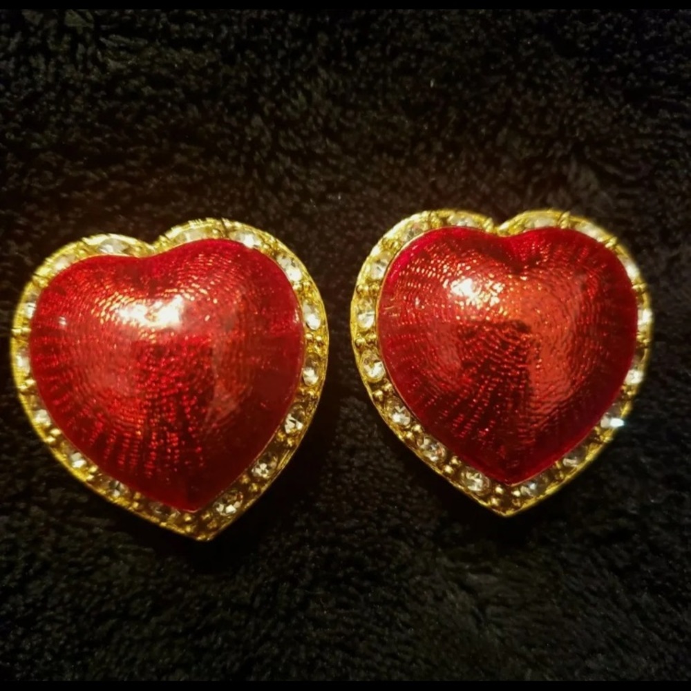 Selena Quintanilla 90s Vintage Heart Earrings